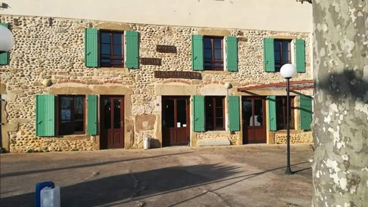Gite - Auberge Du Midi Saint-Antoine  Екстериор снимка