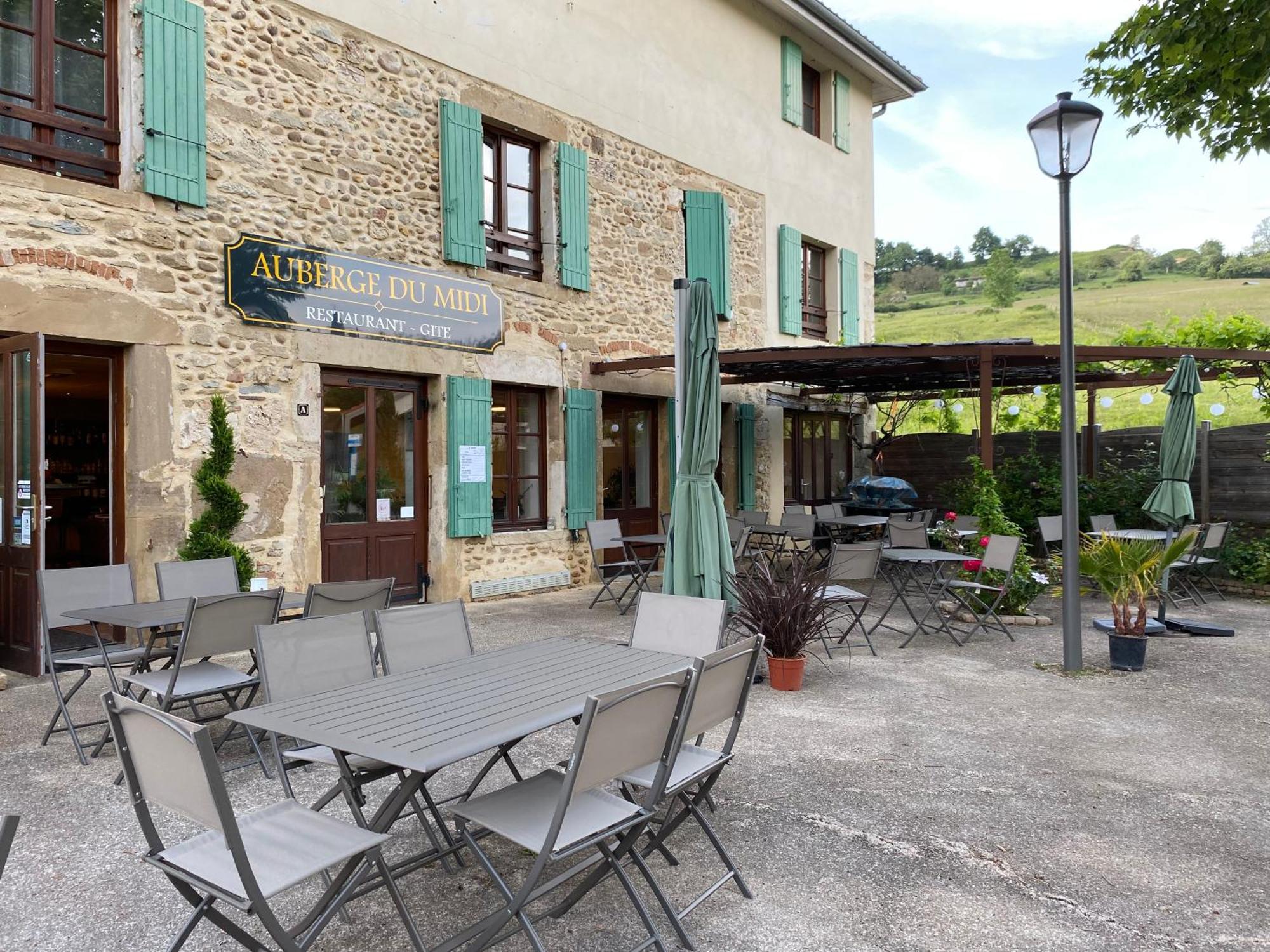Gite - Auberge Du Midi Saint-Antoine  Екстериор снимка